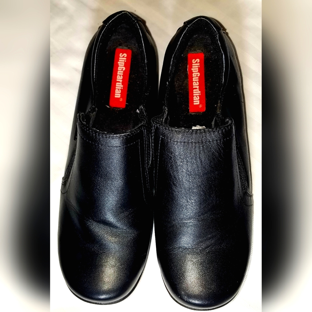 SlipGuardian shoes